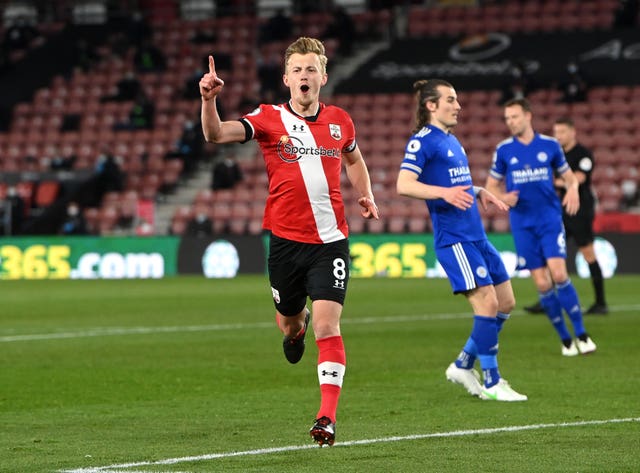 Southampton''s James Ward-Prowse celebrates his penalty