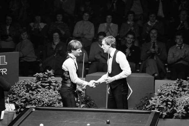 Snooker – Coral UK Snooker Championship – Final – Alex Higgins v Steve Davis – Guildhall, Preston