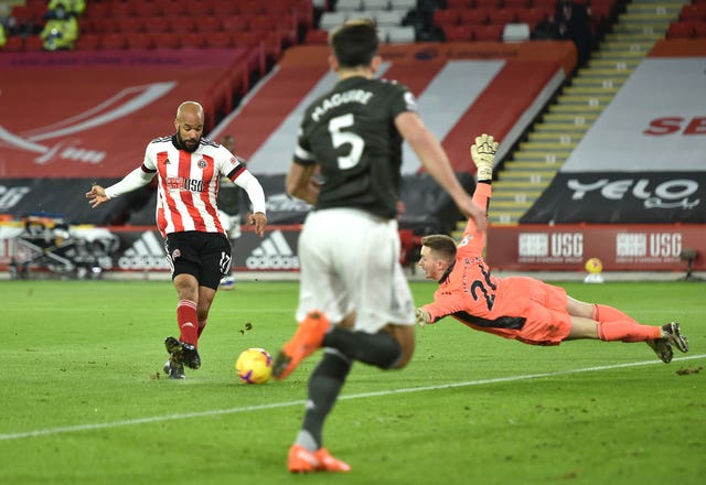 Marcus Rashford hits brace as Manchester United continue perfect away record