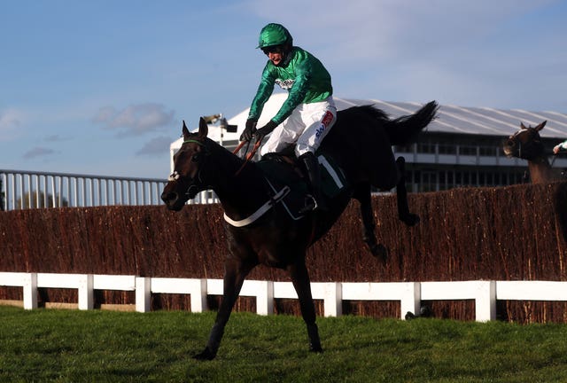 Fusil Raffles gave Nicky Henderson a winner on the first day back for Cheltenham