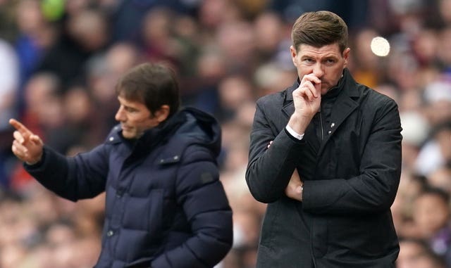 Tottenham manager Antonio Conte and Aston Villa boss Steven Gerrard