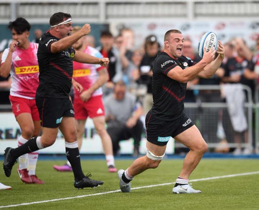 Ben Earl (right) celebrates scoring a try
