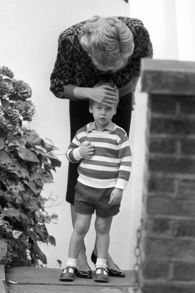 Prince William's First Day at School - Notting Hill Gate, London