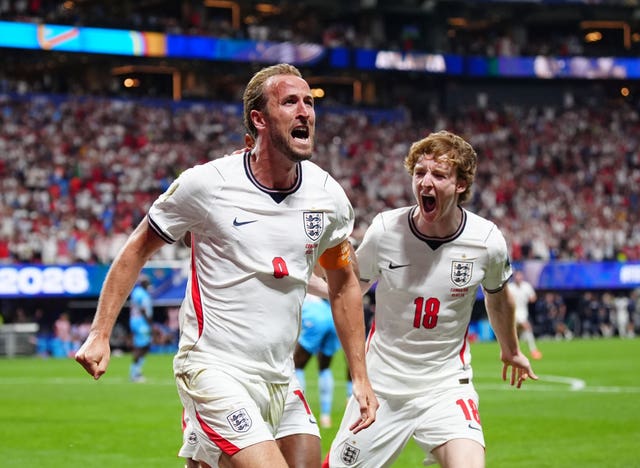 Harry Kane and Anthony Gordon file photo