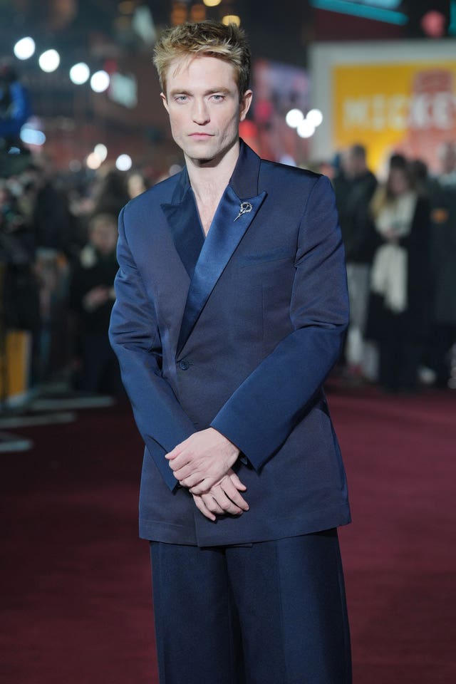 Robert Pattinson
