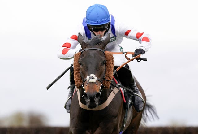 Clan Des Obeaux in action at Aintree last year