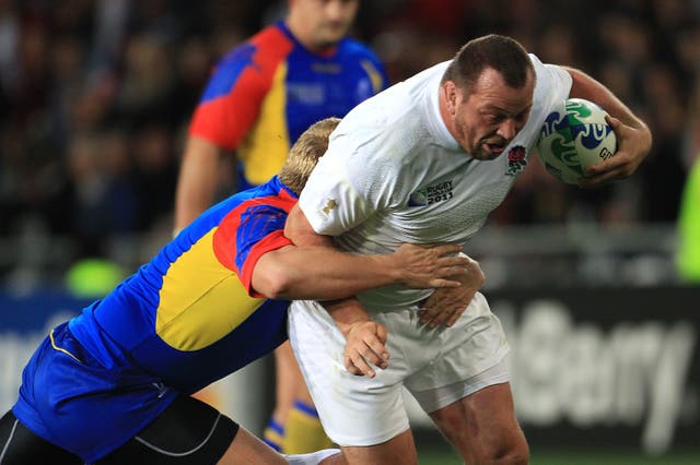 Steve Thompson in action for England