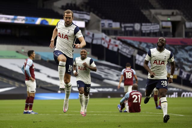 Kane fired Tottenham into a 2-0 lead against West Ham after Son's assist