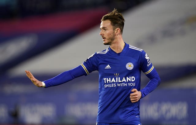 Leicester move up to second in Premier League after battling past Southampton PLZ Soccer Leicester move up to second in Premier League after battling past Southampton PLZ Soccer