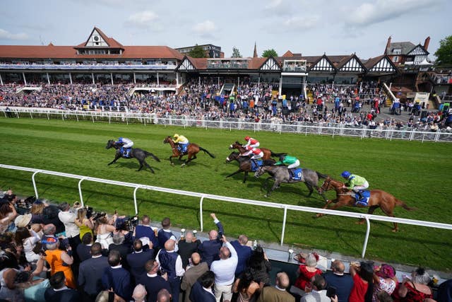 Outgate goes clear to win for Ryan Moore