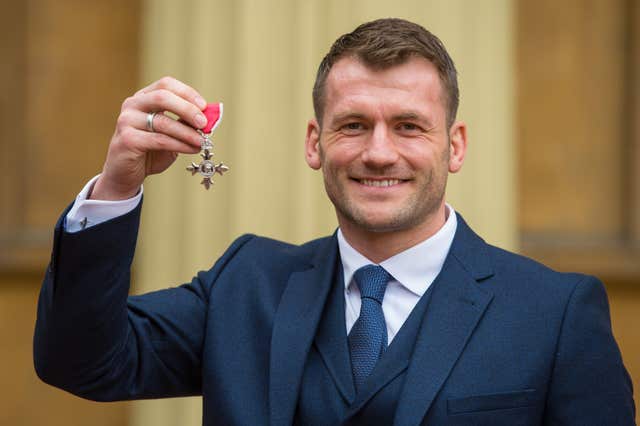 Mark Cueto was awarded an MBE for services to rugby in 2016