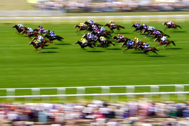 A blanket finish to the Britannia Stakes saw the Queen just denied a winner as Saga was a narrow second