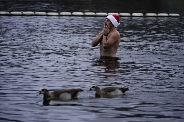 Christmas Day swim 2022