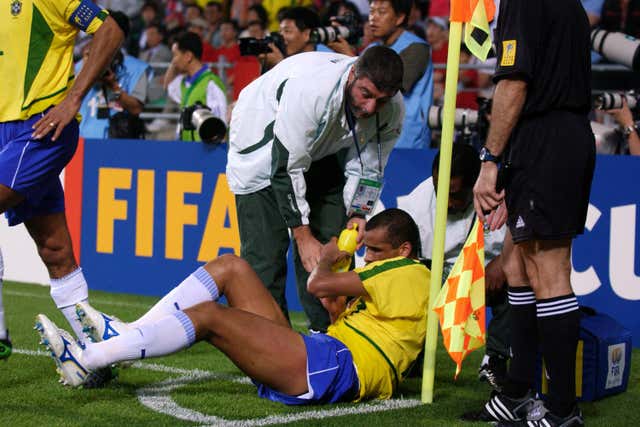 Soccer – FIFA World Cup 2002 – Group C – Brazil v Turkey