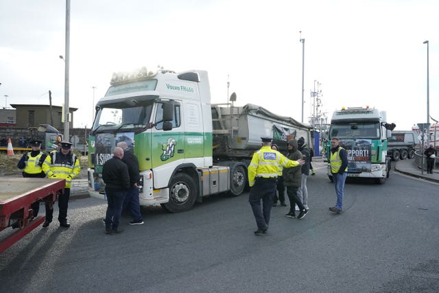 Truckers protest near Dublin Port