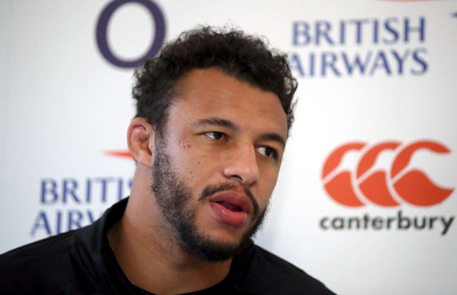Courtney Lawes makes his opinions known on Twitter