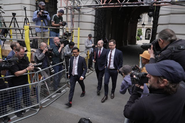AI minister Kanishka Narayan, Business Secretary Jonathan Reynolds and Justice Secretary Alex Norris arrive in Downing Street