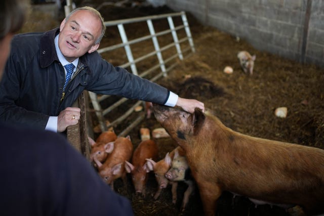 Sir Ed Davey visit to Treflach Farm