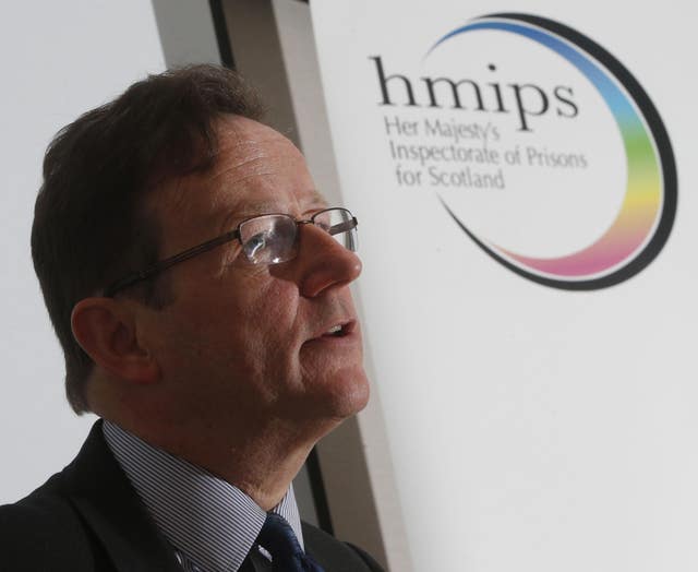 Prison inspector warns of ‘unacceptable risk’