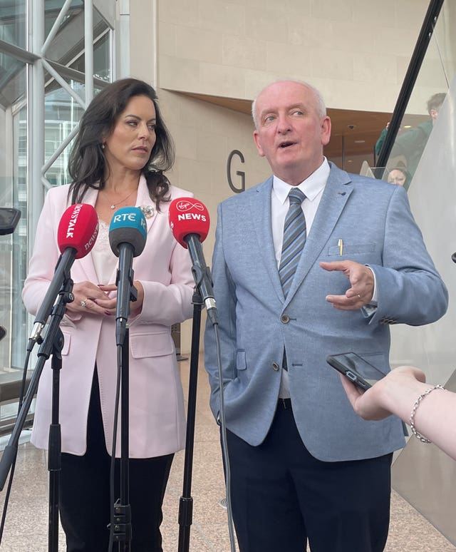 Health Minister Jennifer Carroll MacNeill and HSE chief executive Bernard Gloster