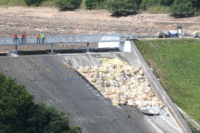Toddbrook Reservoir damaged