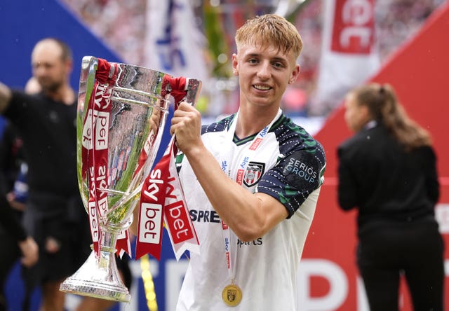 Sunderland’s Tom Watson lifts the trophy following the Sky Bet Championship play-off final