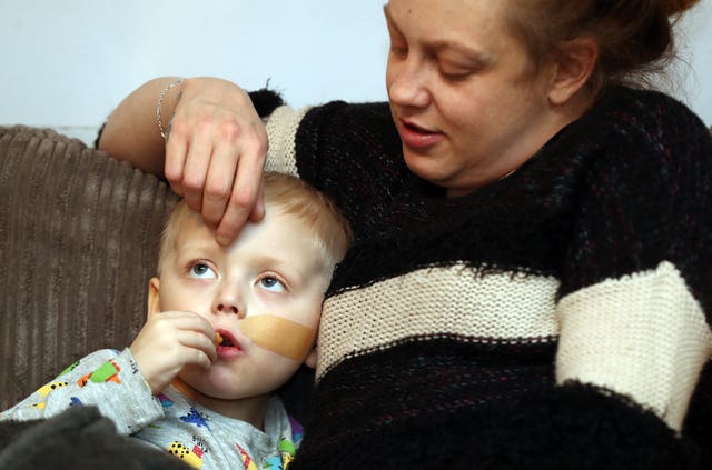 3 generations of Harding family battle serious illness