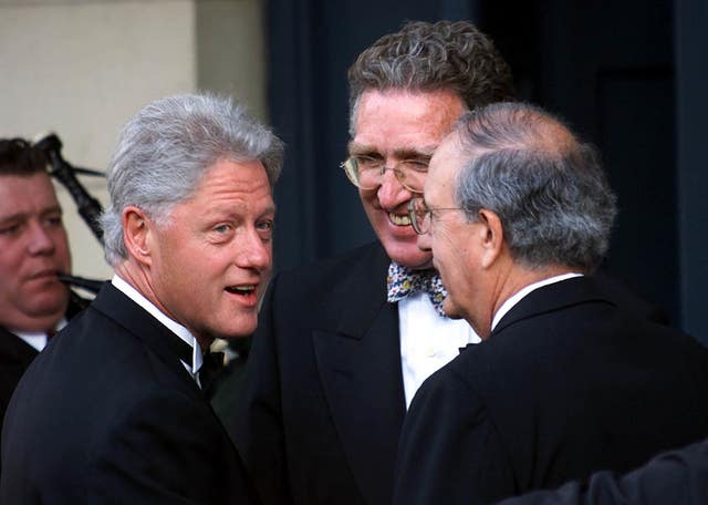 Bill Clinton with George Mitchell (Chris Bacon/PA)