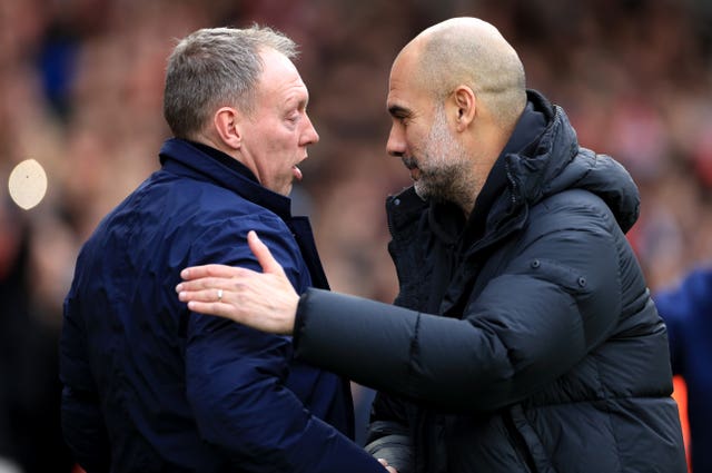 Steve Cooper, left, saw his Nottingham Forest side pick up a point
