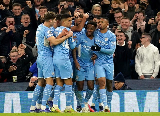 Manchester City 2 - 1 Paris Saint-Germain: Manchester City come from behind to beat PSG and reach last 16