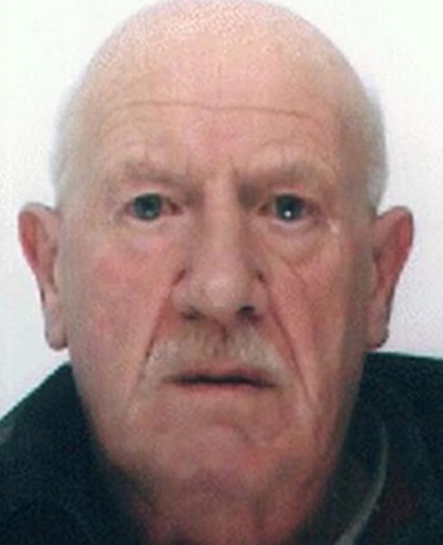 Leslie Rhodes