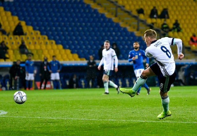 Northern Ireland beaten by Italy in opening World Cup qualifier
