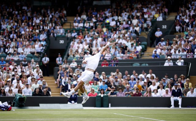 Liam Broady fought to the end on Court One