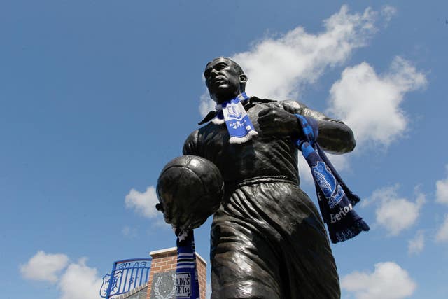 Dixie Dean scored two of 11 goals in a high-scoring encounter