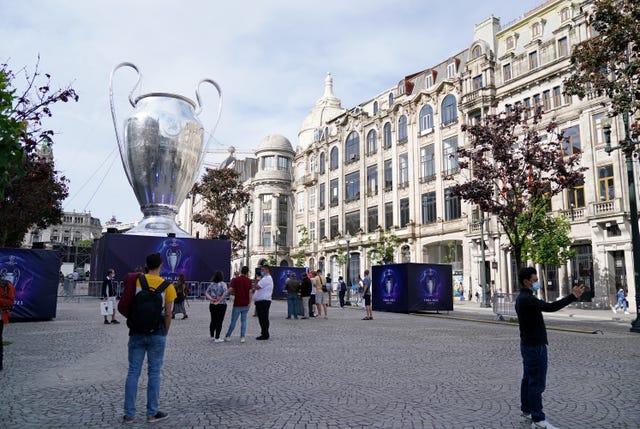 Chelsea and Manchester City fans clash in Porto ahead of Champions League final PLZ Soccer Chelsea and Manchester City fans clash in Porto ahead of Champions League final PLZ Soccer
