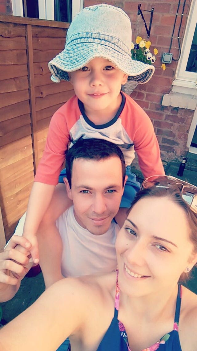 Oscar Saxelby-Lee and family