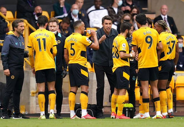 Mason Greenwood makes Wolves pay for missed chances