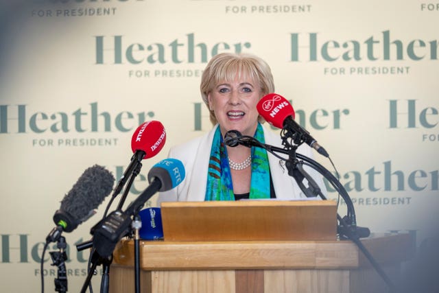 Heather Humphreys speaking to the media