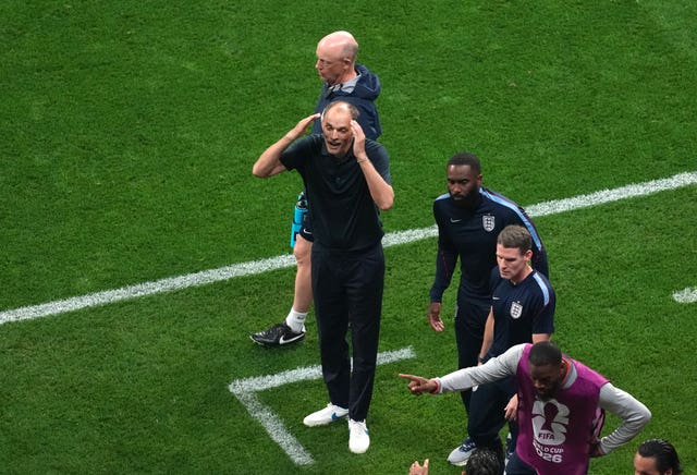 Tuchel reacts to a VAR review in Mexico's favour