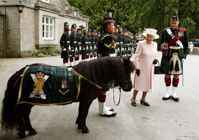 Queen summer residence at Balmoral 2015