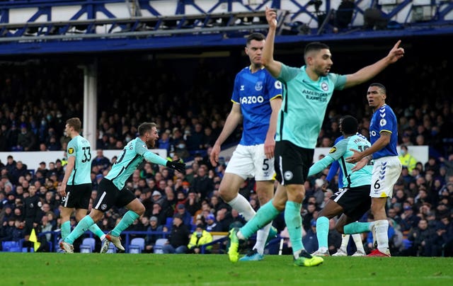 Liverpool and Chelsea draw to hand initiative to Manchester City PLZ Soccer Liverpool and Chelsea draw to hand initiative to Manchester City PLZ Soccer
