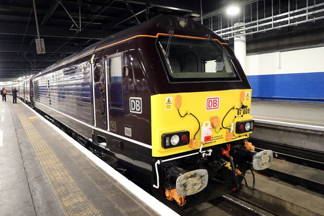 Duke and Duchess of Cambridge royal train tour