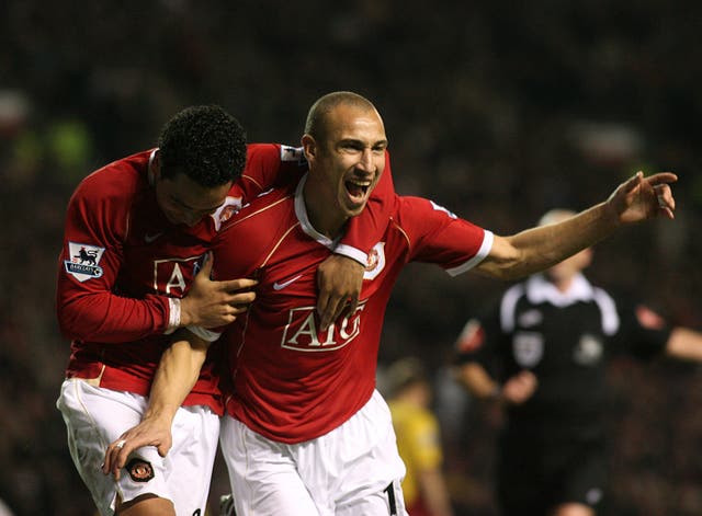 Henrik Larsson (right) was an instant hero at United