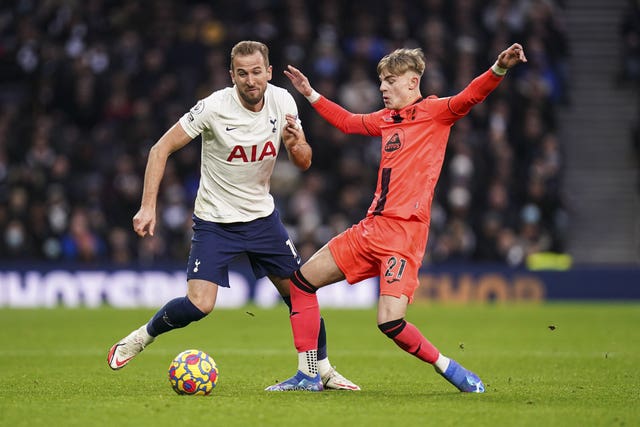 Harry Kane goes past Brandon Williams