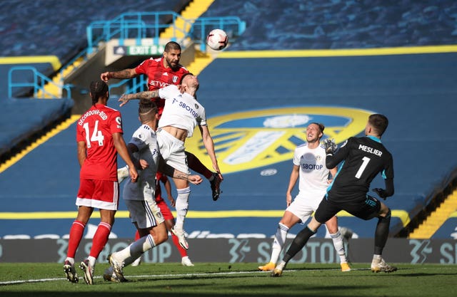 Aleksandar Mitrovic scores Fulham's second goal 