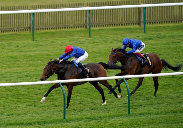 New London (left) on his way to victory at Newmarket