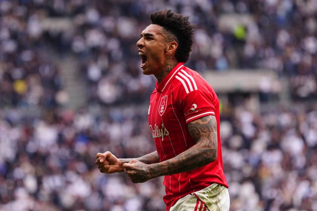 Igor Jesus celebrates his opener