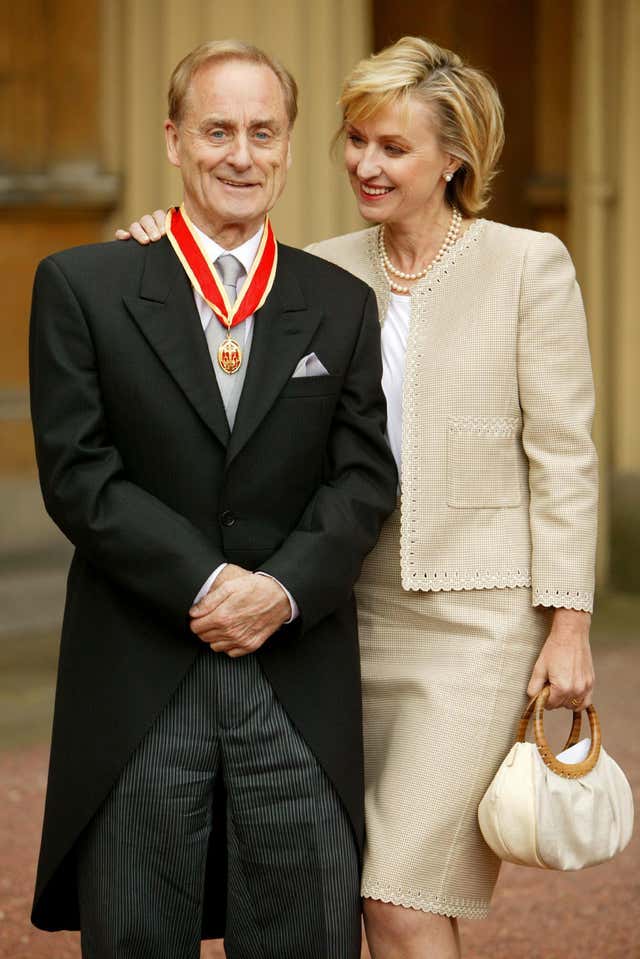 Sir Harold Evans knighthood