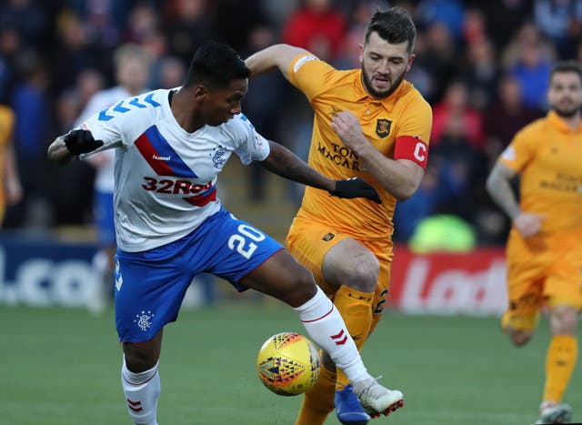 Craig Halkett, right, is joining Hearts (