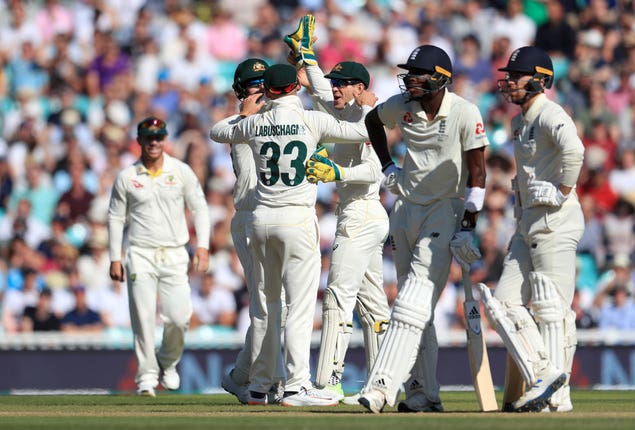 Jofra Archer was out after a review